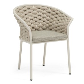 Krzesła linowe na świeżym powietrzu